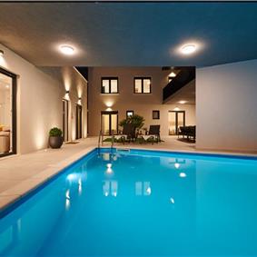 6 bedroom villa with heated pool near Omis, sleeps 12